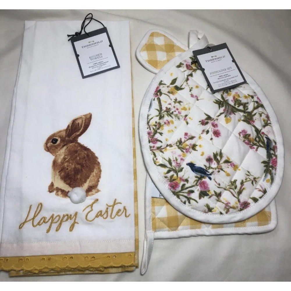 Threshold Kitchen Towels Potholders Set Easter Rabbit Yellow Bunny Egg Farmhouse